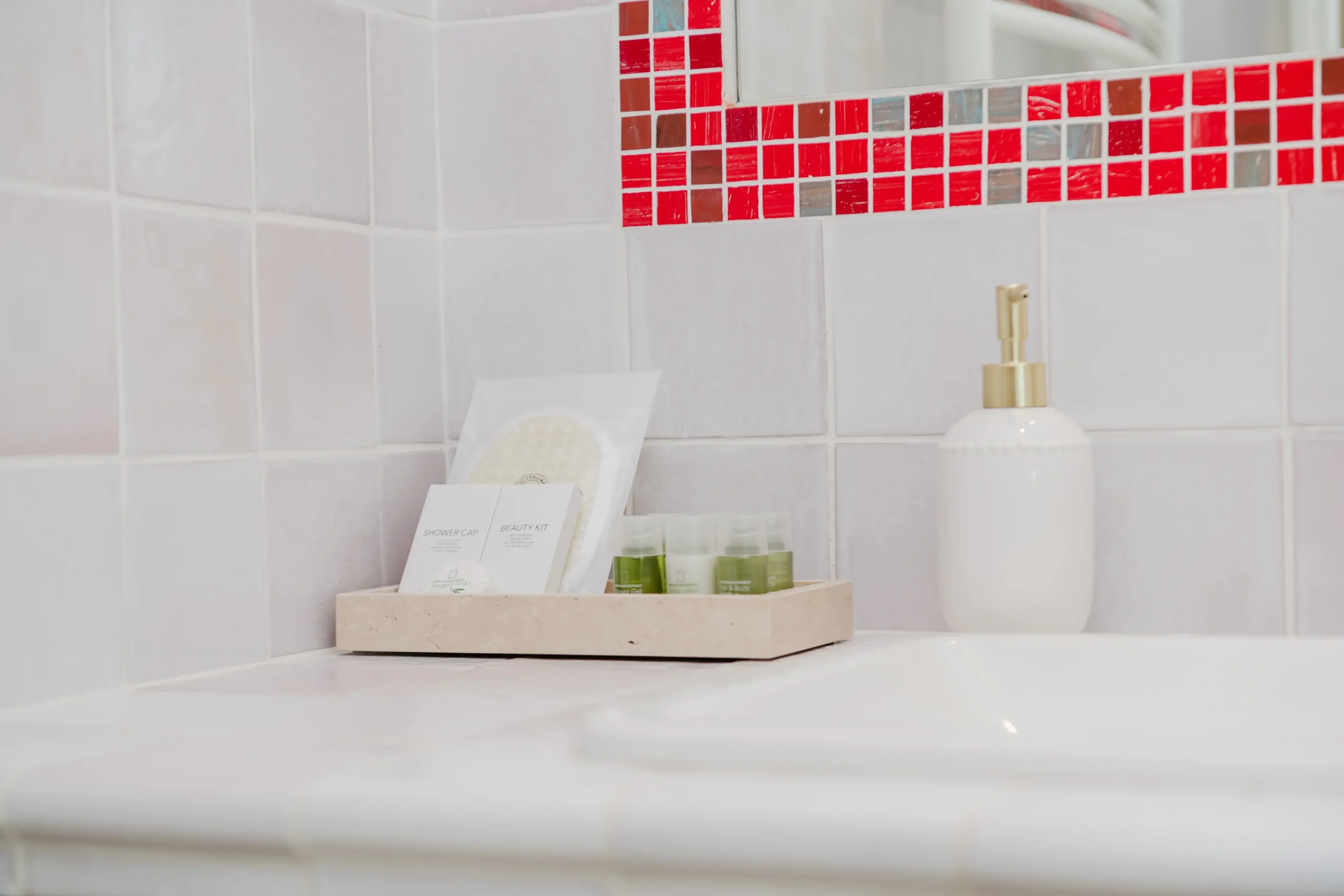 Chateau Saint Perret Bathroom Lily 6